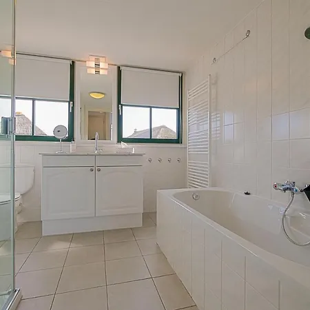 Schaut - Villapark De Buitenplaats Aan Zee *