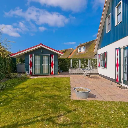 Schaut - Villapark De Buitenplaats Aan Zee Holiday home Callantsoog