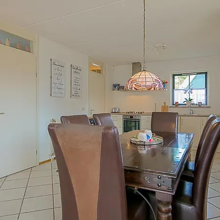 Schaut - Villapark De Buitenplaats Aan Zee 別荘